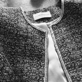 Tailoring jacket with label